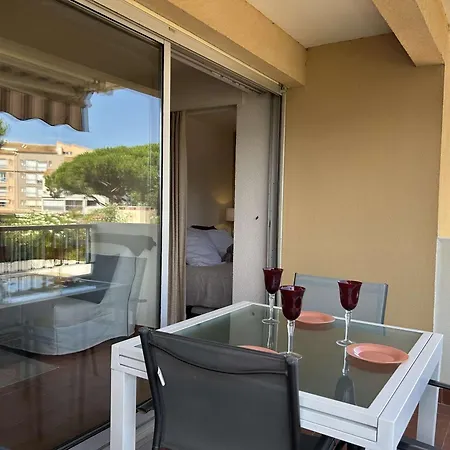 Apartment 2 Pieces Avec Terrasse, Piscine Et Parking - Cap D'agde - Fr-1-249-417 *